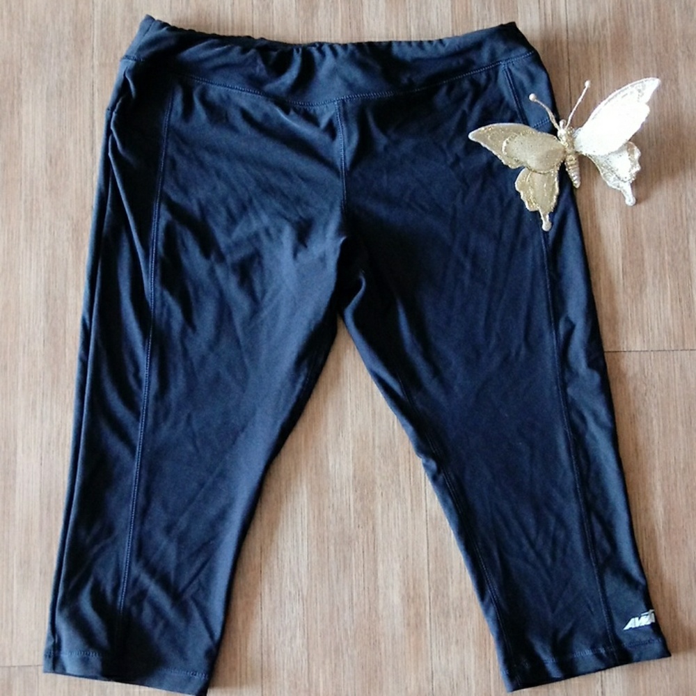 AVIA WORKOUT BLACK CAPRIS LEGGINGS STRETCH M